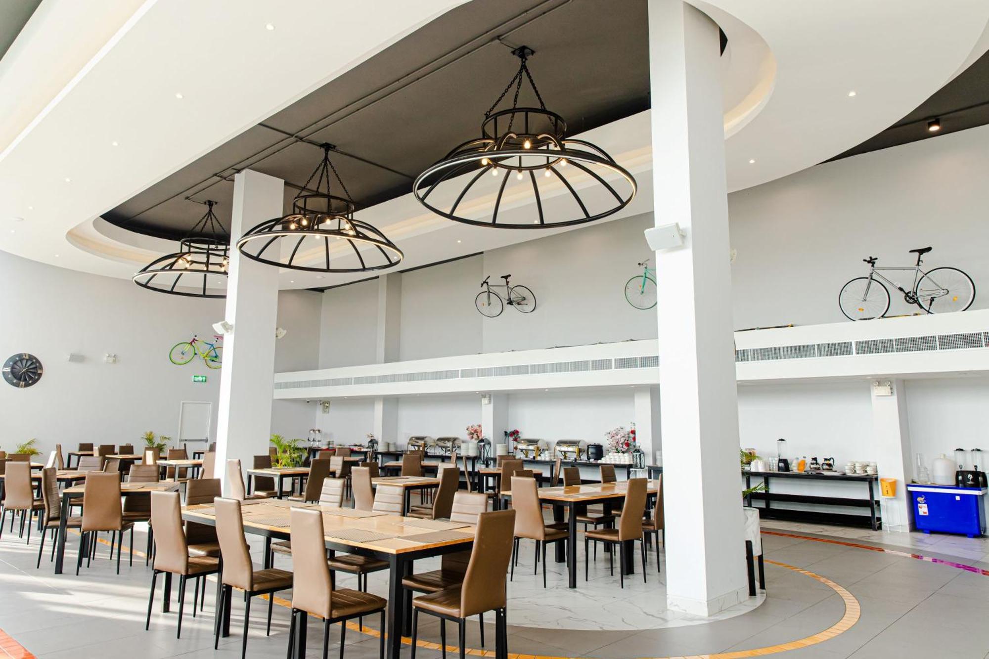 Tour De Phuket Hotel - Sha Plus Thalang Exterior photo