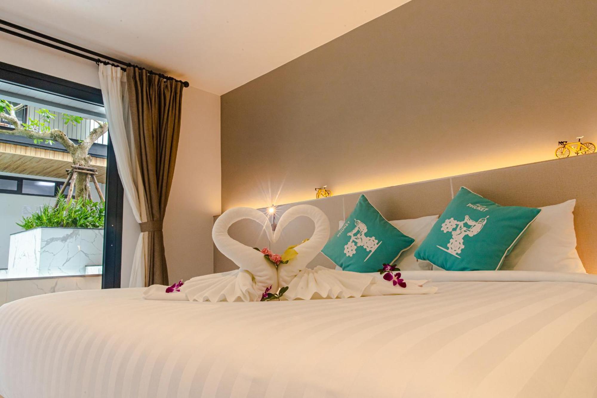 Tour De Phuket Hotel - Sha Plus Thalang Exterior photo